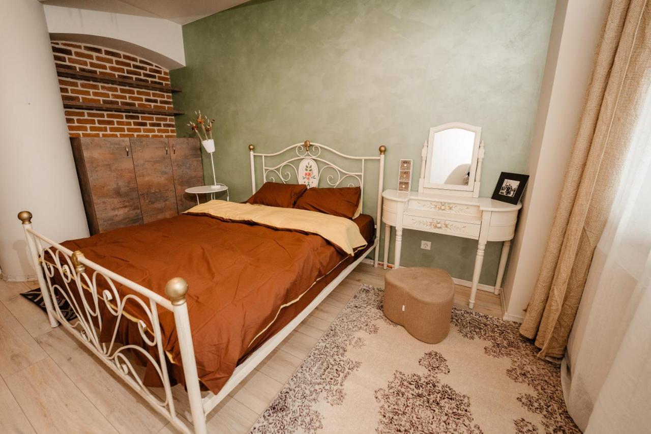 Bright And Cozy Design Apt With Office Apartment Cluj-Napoca Luaran gambar